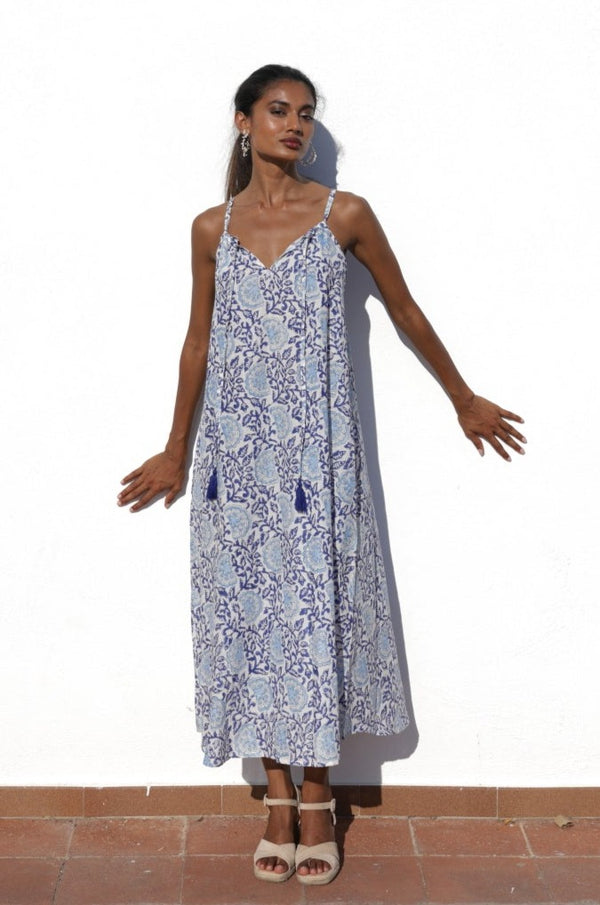 LONG DRESS WITH BANDANA PATTERN