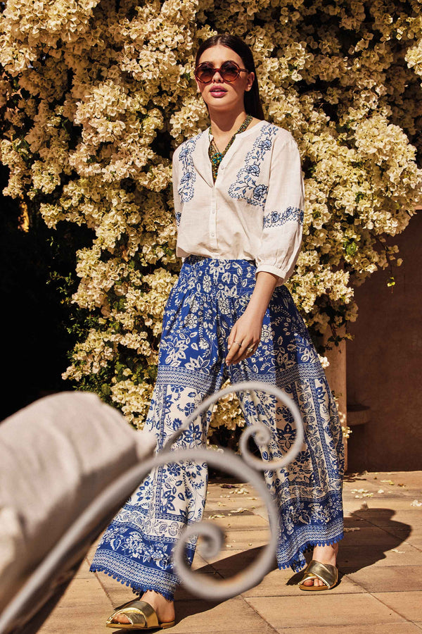 FLORAL TROUSERS IN BLUE SHADES