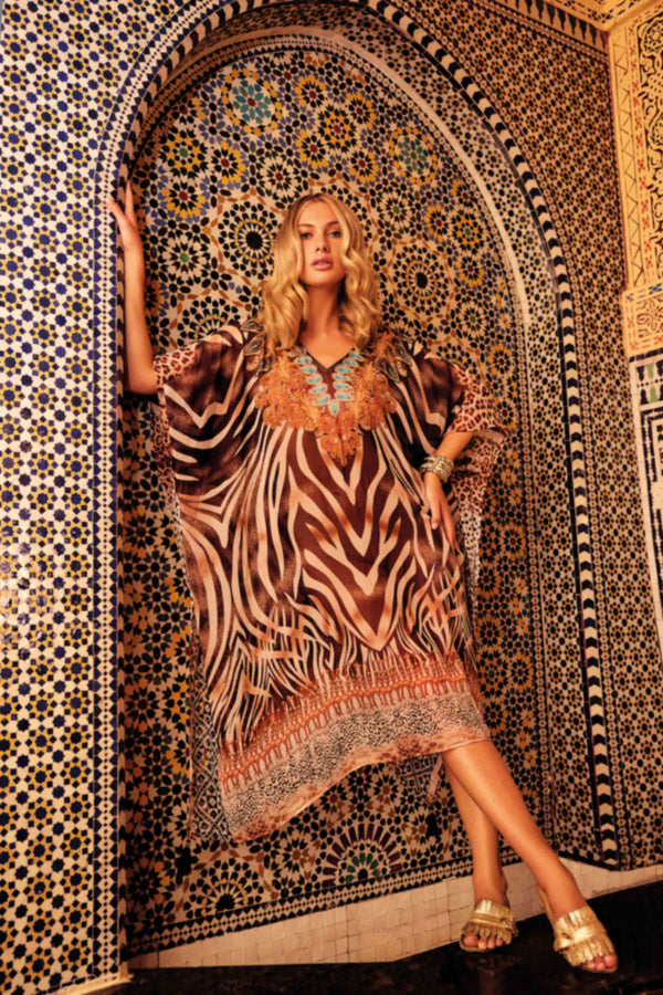 LONG ANIMAL PRINT PONCHO 