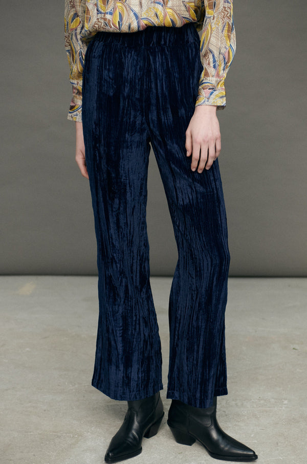 VELVET FLARED TROUSERS