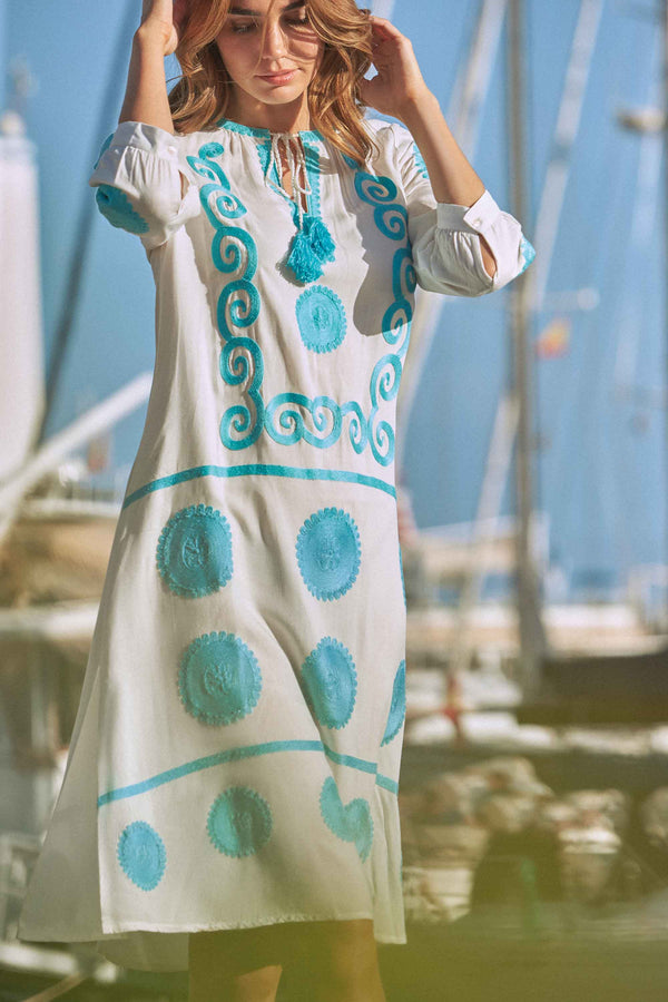 LONG DRESS WITH TURQUOISE EMBROIDERY